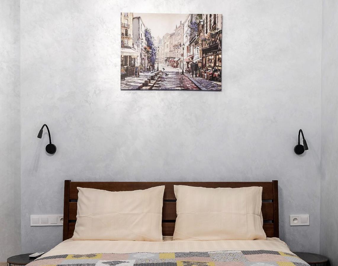 Golden Violin ! Apartments Lviv T Экстерьер фото